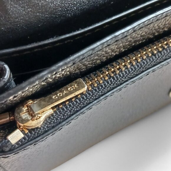 Coach Black Pebbled Leather Fold Over Wallet 3 way Clutch/ Crossbody - Picture 9 of 12